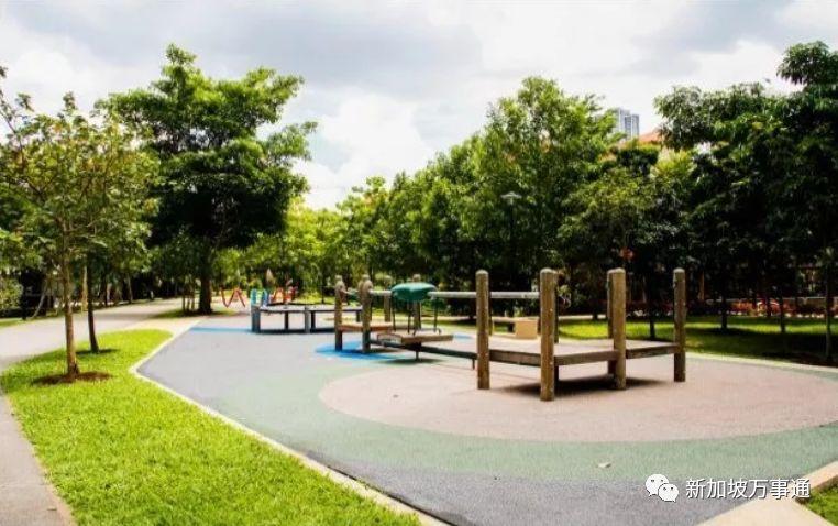 坡岛竟深藏着这样一个有趣的镇!快,马上告诉身边的人~